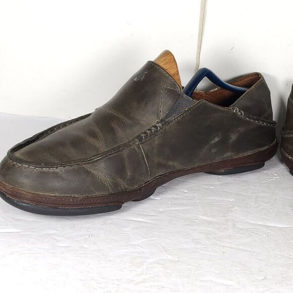 OluKai Men's Moloa US 10,5 Brown Leather Flats Loafer Slippers Shoes - Picture 7 of 14